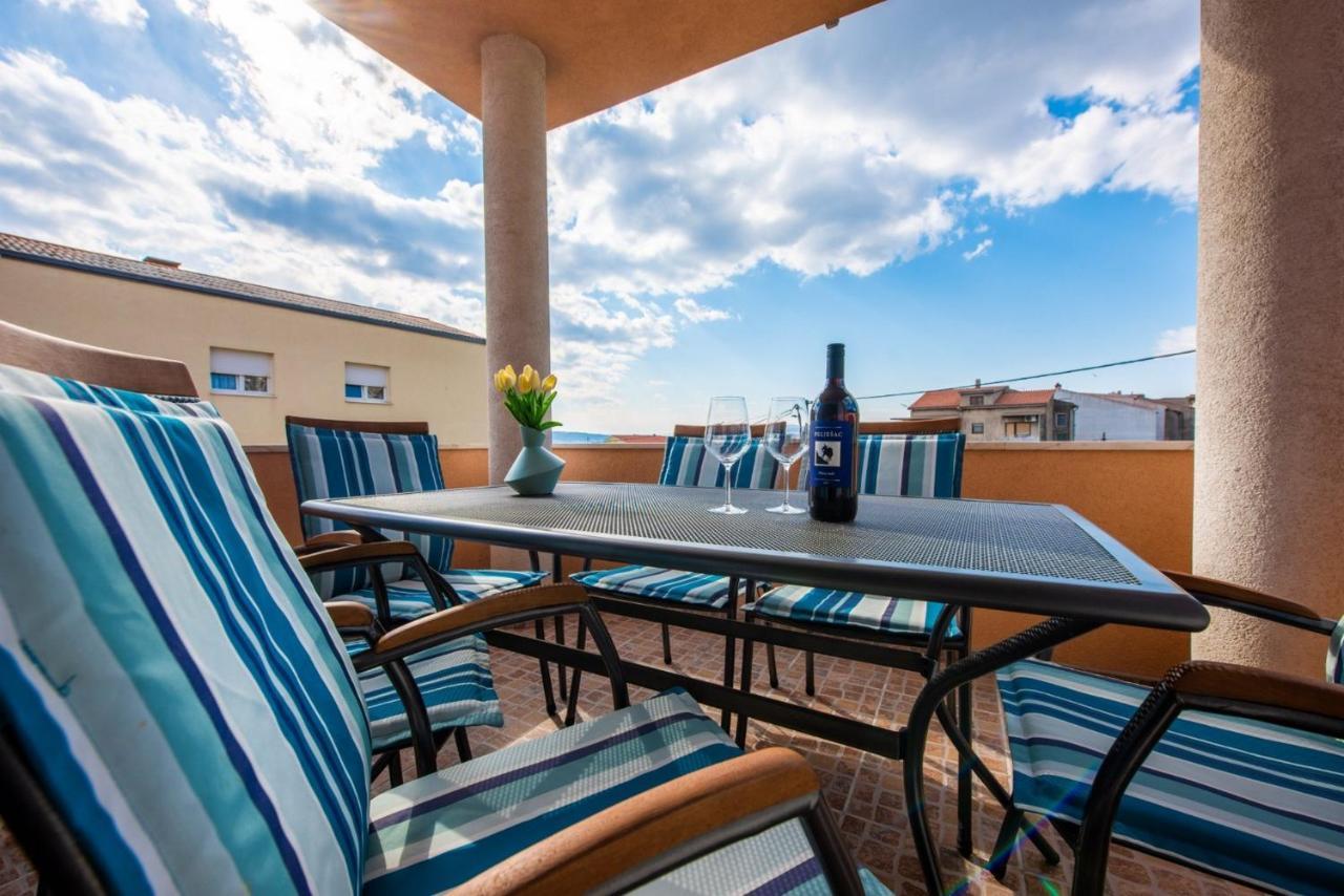 Apartman Paula Kaštela Kültér fotó